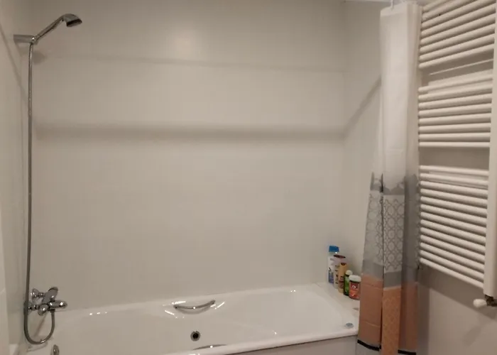 Prim 9 Izquierda Lägenhet